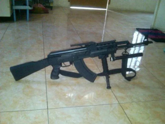 Oknum PNS di Tangkap Polisi Karena Pemilik Senjata Laras Panjang AK 47
