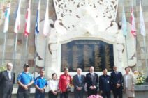 Menkeu Australia Hadiri Peringatan Bom Bali 1 di Kuta