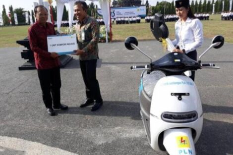 Prestasi Nyata Terangi Indonesia, PLN Deklarasikan Rasio Elektrifikasi Bali 100%