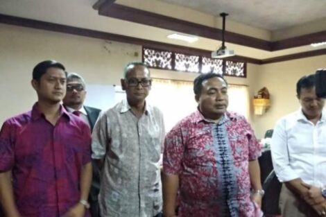 “Mesadu” ke DPRD Bali Ketua Yayasan Dwijendra Yang Baru