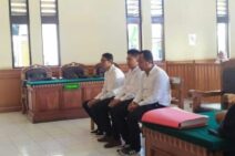 Terlibat Penyelundupan Benih Lobster, Tiga Mantan Karyawan Air Asia Diadili