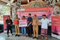 Gandeng Yayasan Adisti Raditya Wrehatnala, Bank Indonesia bersama Agung Rai Wirajaya Serahkan PSBI