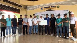 Sambut HUT ke 62, Bank BPD Bali Bersih-bersih di Pantai Pandawa dan Sumbang Tanaman