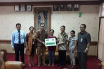 Equity Life – BPD Bali Serahkan Dana Pertanggungan Senilai Rp 129 juta