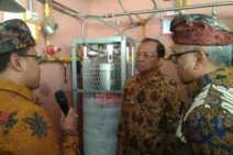 Gubernur Koster Bakal Keluarkan Perda Wajibkan Industri Wisata Gunakan LNG