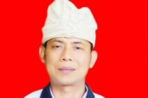 Made Satria – Budidaya Rumput Laut Pendukung Pariwisata Nusa Penida