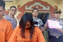 Diintai, Pasangan Kekasih Ditangkap Polisi Saat Nempel Sabu
