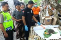 Tersangkut Sampah Sungai, Mayat Bayi Laki-laki Gegerkan Warga Pemogan