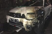 Dongkol Nyaris Diserempet, Junaidi Bakar Pajero Sport Milik Warga Purigading Jimbaran