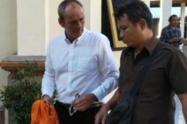 Jual Kerajinan Berasal dari Satwa Dilindungi, Bule Asal Belanda Diadili