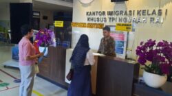 Hari Bhakti Imigrasi ke-73 - Layanan paspor simpatik dan Eazy passport di Kantor Imigrasi Ngurah Rai.