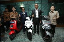 Mau Beli Motor Listrik Lewat Aplikasi PLN Mobile? Begini Caranya