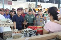 Jelang Idul Fitri, Wali Kota Jaya Negara Bersama Forkopimda Lakukan Pemantauan Pasokan Dan Harga Bahan Pokok