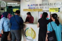 Imigrasi Ngurah Rai Berikan Layanan Paspor Merdeka