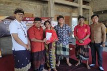 Sosialisasikan Kebijakan OJK, Agung Rai Wirajaya Minta Masyarakat Hindari Investasi dan Pinjol Ilegal