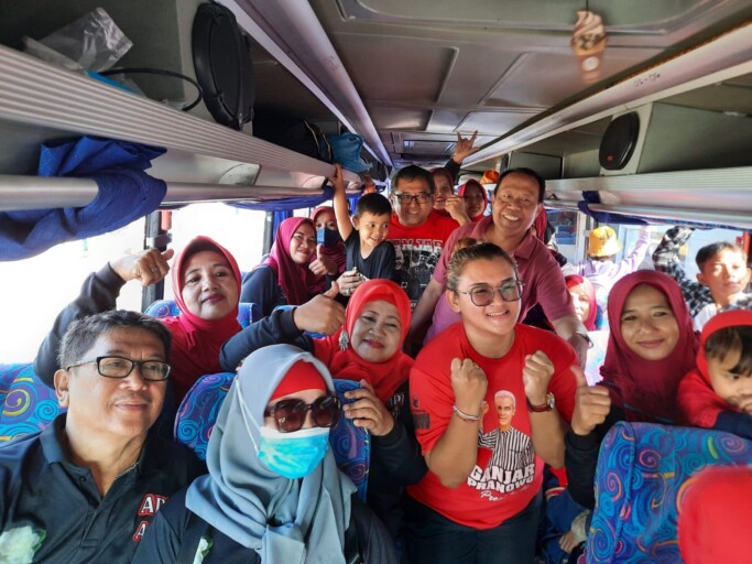 apd, arw, wanasari denpasar, agung paramita dewi, agung rai wirajaya