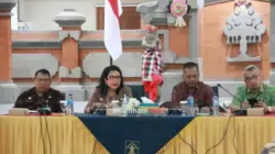 Kemenkumham Bali menggelar rapat evaluasi untuk meraih predikat WBBM. (Foto/ist).