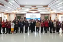 12 Warga Asing Resmi Ambil Sumpah Jadi WNI di Kemenkumham Bali