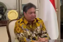 Ketum Golkar Airlangga Hartato, Mundur!