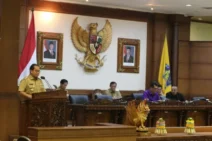 DPRD Bali Dengarkan Tanggapan Pj Gubernur Bali Terkait Pandangan Fraksi DPRD tentang Transformasi PT Jamkrida Bali Mandara