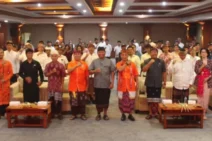 Sekda Alit Wiradana Buka Dialog Publik Serangkaian Pelantikan Pengurus DPD dan DPC Prajaniti Hindu Indonesia