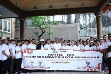 Walikota Jaya Negara Lepas Fun Run Hut Ke-104 RSUD Wangaya