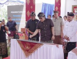 Bupati Giri Prasta Resmikan Kantor Pusat Perumda Air Minum Tirta Mangutama