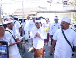 Wawali Denpasar Arya Wibawa Hadiri Karya di Merajan Penyawangan Kawitan Bendesa Manik Mas, Desa Adat Pedungan