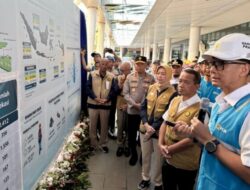 Kunjungi SPKLU Banten, Menteri ESDM Apresiasi Kesiapan PLN Sambut Mudik Lebaran 2025