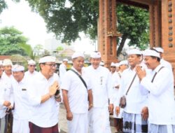 Wawali Arya Wibawa Mendem Pedagingan, Pemelaspasan Penyengker Pura Dalem Penataran Anyar Banjar Pitik