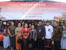 Sekda Alit Wiradana Tinjau Pasar Murah, Ciptakan Harga Bahan Pokok Stabil Jelang Galungan dan Kuningan
