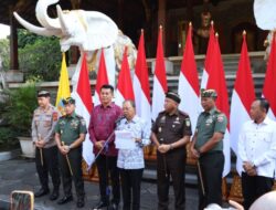 Di Mana Bumi Dipijak, Di Situ Langit Dijunjung, Gubernur Koster: Kami Jaga Bali Tetap Damai