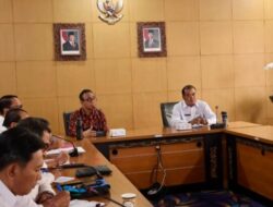 Wali Kota Jaya Negara Bersama Forum Perbekel Lurah Gelar Rapat Koordinasi