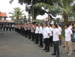 Profesional & Siap Melayani! Pesan Tegas Kapolres AKBP M. Arif Saat Pimpin Apel di Polsek Mengwi