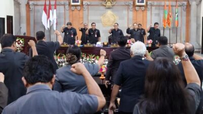 Bupati Sanjaya Sampaikan Pengantar 4 Ranperda di Rapat Paripurna DPRD Tabanan