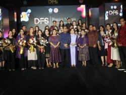 Denpasar Fashion Street 2025 “Ragini Marga Street of Art” Wahana Kolaborasi Desainer dan Seniman Muda