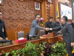 Seluruh Fraksi DPRD Kota Denpasar Setujui Penetapan Ranperda Pertanggung Jawaban APBD TA. 2024, Serta Perubahan KUA dan PPAS TA. 2025