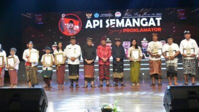 inaugurasi api amerta perjuangan meriahkan puncak bulan bung karno di kota denpasar