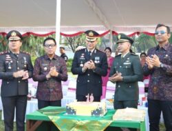 Wawali Arya Wibawa Hadiri Upacara Hari Bhayangkara ke-79 Kota Denpasar
