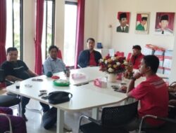 Anak Nelayan Lolos ITB, PDI Perjuangan Buleleng Bantu Dea Wujudkan Mimpi Besarnya