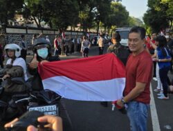 Buleleng Bagikan 1.000 Bendera Merah Putih, Satukan Semangat Menjelang Kemerdekaan ke-80
