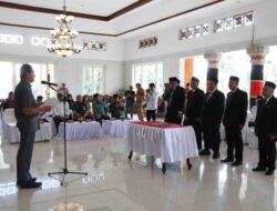 Lantik Pimpinan Baru Baznas Buleleng, Wabup Supriatna Tekankan Optimalisasi Zakat untuk Pengentasan Kemiskinan