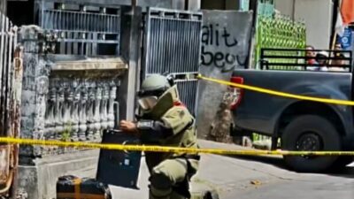 Tim Jibom Polda Bali Evakuasi Paket Mencurigakan di Jalan Yudistira Singaraja