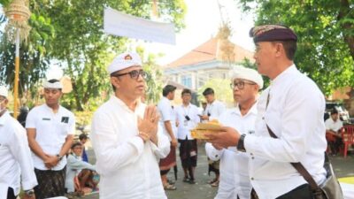 Jaya Negara Hadiri Metatah Massal KSP Pedagang Pasar Kamboja