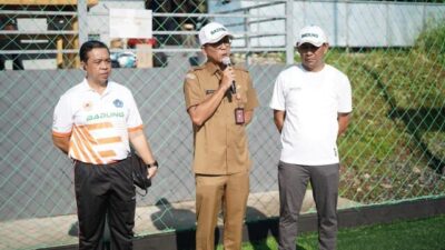 Meriahkan HUT Ke-16 Mangupura, Pemkab Badung Gelar Turnamen Mini Soccer Antar OPD
