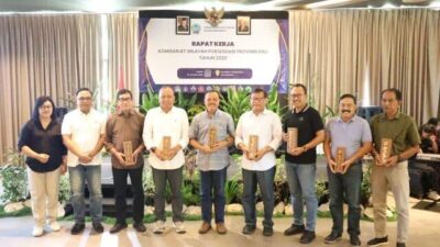 Pj. Sekda Denpasar Eddy Mulya Hadiri Komwil Forsesdasi Provinsi Bali Tahun 2026