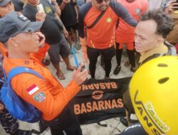 Terpental ke Saluran Air Usai Kecelakaan, Pemotor Ditemukan Tewas di Pantai Lingga