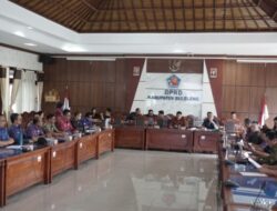 DPRD Buleleng Perkuat Dasar Hukum Pendidikan Widyalaya dan Pasraman Lewat Ranperda