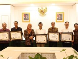 Pemkot Denpasar Raih Penghargaan Zona Integritas WBK dan WBBM Tahun 2025