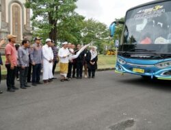 Bupati Adi Arnawa Lepas Mudik Gratis 2026